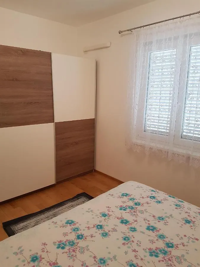 Apartment Novi Vinodolski 16998C Croatia